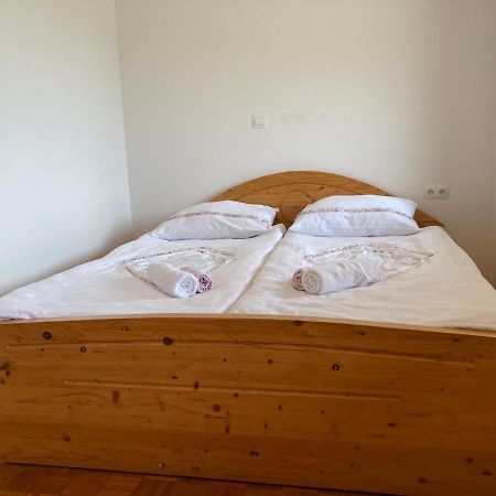Apartment Vrtacnik Stefanja Gora Eksteriør billede